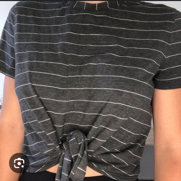 Lululemon Time to Restore Front Tie Lightweight Top Grey Stripe Medium - Picture 2 of 9